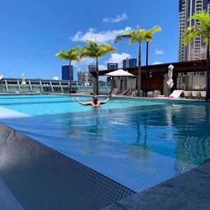 Meet your Posher, Phillip